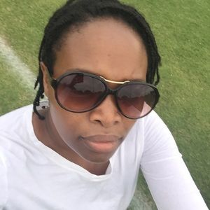 Meet your Posher, Joana